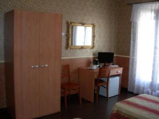 Termini Accommodation Roma Dış mekan fotoğraf